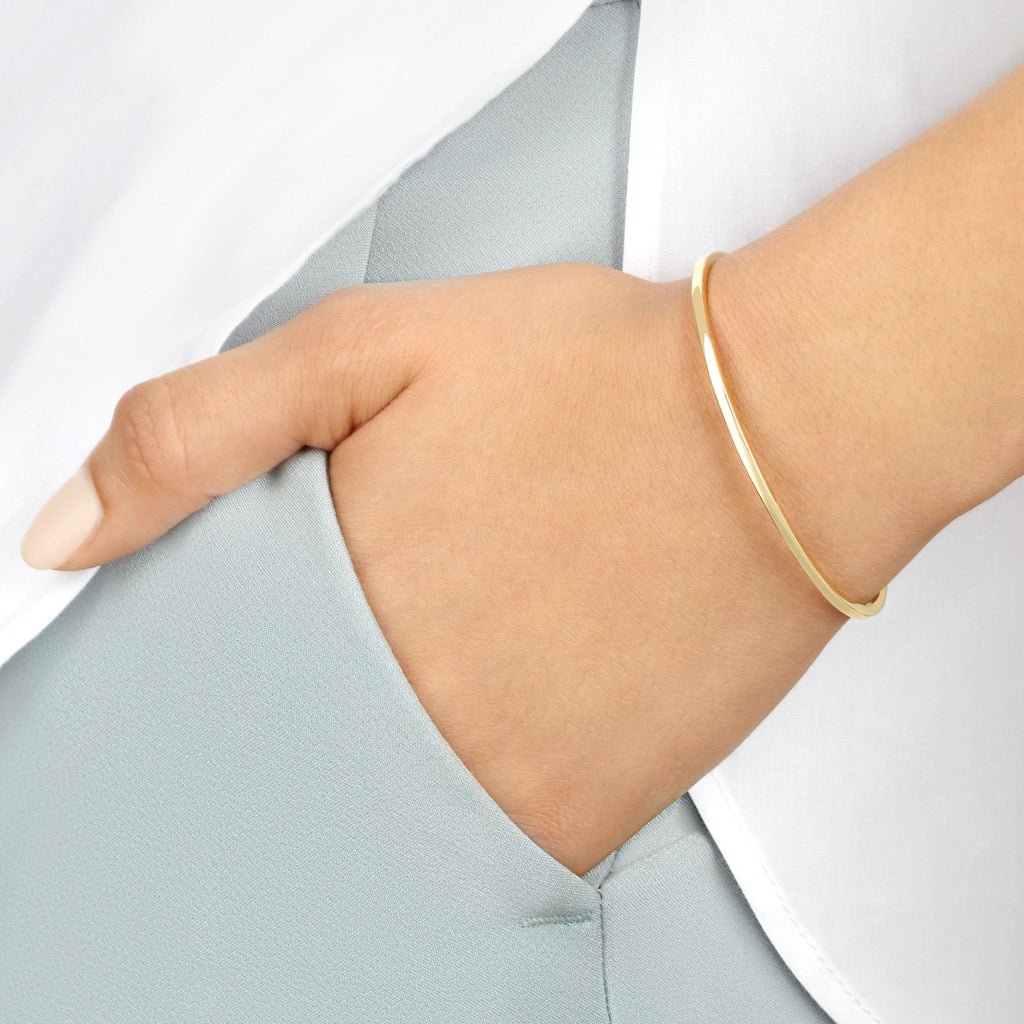 Women's Cuff Bracelet in Yellow Gold with White Diamonds
